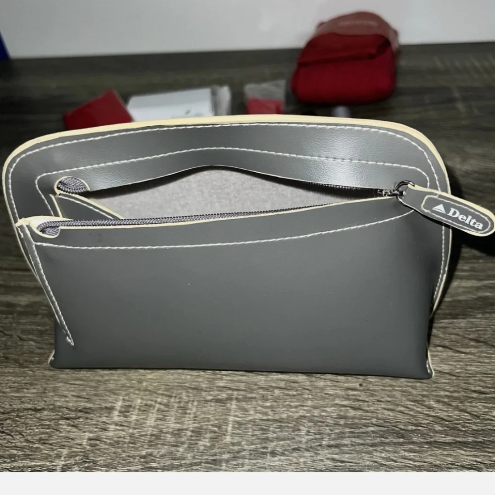 Delta Airlines Gray Cosmetic Bag